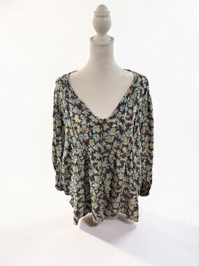 Style & Co Blue and Yellow Floral, with Gold Thread Top, Size 1X, V Neck